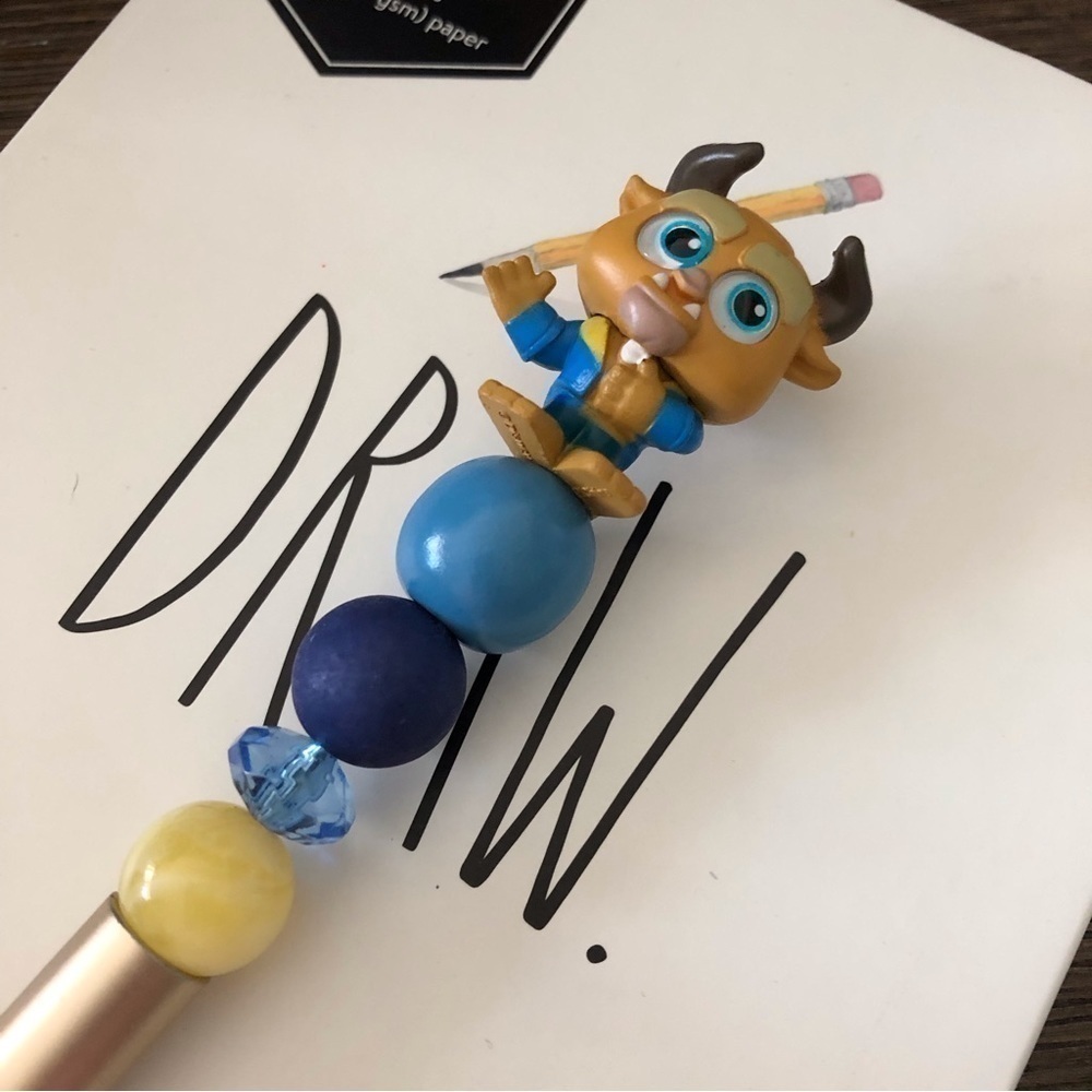 Disney Doorables: Beauty & the Beast: Beast handmade beaded pen